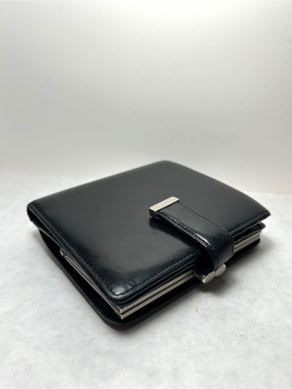 VTG Coach LEXINGTON Large Black Kiss Lock Wallet, No. 4866, Buffalo Calfskin